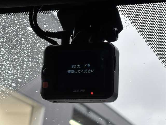 レクサス ＩＳ 300h Fスポーツ 滋賀県 2015(平27)年 4.4万km ホワイトノーヴァガラスフレーク 純正ナビ/【Bluetooth/CD/DVD/フルセグTV】/バックカメラ/ETC/前後ドラレコ/赤レザーシート/パワーシート/シートヒーター/ベンチレーション/衝突軽減システム/クルーズコントロール/LEDヘッドライト/クリアランスソナー