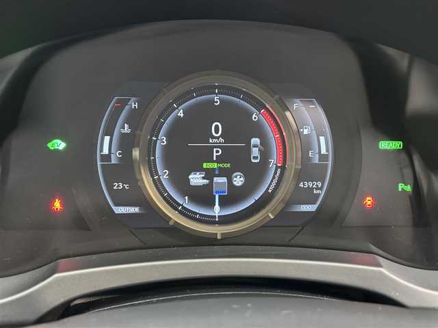 レクサス ＩＳ 300h Fスポーツ 滋賀県 2015(平27)年 4.4万km ホワイトノーヴァガラスフレーク 純正ナビ/【Bluetooth/CD/DVD/フルセグTV】/バックカメラ/ETC/前後ドラレコ/赤レザーシート/パワーシート/シートヒーター/ベンチレーション/衝突軽減システム/クルーズコントロール/LEDヘッドライト/クリアランスソナー