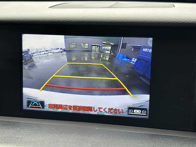 レクサス ＩＳ 300h Fスポーツ 滋賀県 2015(平27)年 4.4万km ホワイトノーヴァガラスフレーク 純正ナビ/【Bluetooth/CD/DVD/フルセグTV】/バックカメラ/ETC/前後ドラレコ/赤レザーシート/パワーシート/シートヒーター/ベンチレーション/衝突軽減システム/クルーズコントロール/LEDヘッドライト/クリアランスソナー