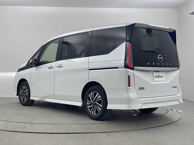 日産 セレナ e－パワー ハイウェイスター V 熊本県 2025(令7)年 0.1千km プリズムホワイト 登録済未使用車/12.3インチ日産コネクトナビ/・フルセグTV/BT/USB/FM/AM/・アラウンドビューモニター/エマージェンシーブレーキ/車線逸脱警報/ブラインドスポットモニター/先行車発進知らせ/標識認識検知/オートハイビームアシスト/プロパイロット/インテリジェントルームミラー/両側パワースライドドア/ハンズフリースライドドア/ビルトインETC2.0/オートライト/LEDヘッドライト/フォグランプ/スマートキー/スペアキー