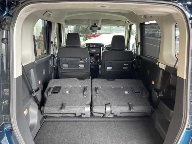 トヨタ ルーミー カスタムG S 愛知県 2016(平28)年 5.4万km レーザーブルークリスタルシャイン 純正9型ナビ SDカードなし/両側パワースライドドア/クルーズコントロール/シートヒーター/バックカメラ/コーナーセンサー/モデリスタアルミホイール/ETC2.0/LEDヘッドライト/オートライト/衝突軽減システム/フルセグ/CD DVD/Bluetooth/ステアリングスイッチ/スマートキー/プッシュスタート