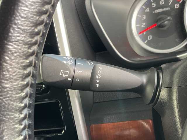 トヨタ ルーミー カスタムG S 愛知県 2016(平28)年 5.4万km レーザーブルークリスタルシャイン 純正9型ナビ SDカードなし/両側パワースライドドア/クルーズコントロール/シートヒーター/バックカメラ/コーナーセンサー/モデリスタアルミホイール/ETC2.0/LEDヘッドライト/オートライト/衝突軽減システム/フルセグ/CD DVD/Bluetooth/ステアリングスイッチ/スマートキー/プッシュスタート