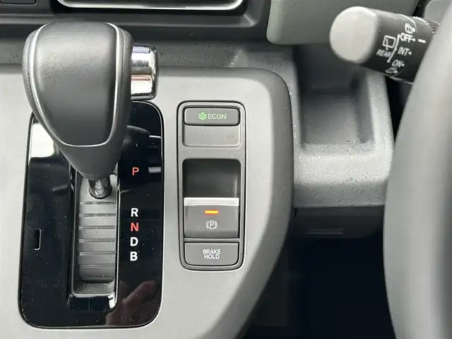 ホンダ フリード ハイブリット e:HEV クロスター 千葉県 2024(令6)年 1.6万km トワイライトミストブラックパール 福祉車両　リアスロープ車/純正9インチナビ/AM/FM/BT/フルセグ/Apple CarPlay/Android Auto/バックカメラ/両側パワースライドドア/衝突軽減システム/クリアランスソナー/アクティブクルーズコントロール/ブラインドスポットインフォメーション/踏み間違い衝突軽減システム/車線逸脱防止機能/ルーフレール/オートリトラミラー/オートブレーキホールド/電子サイドブレーキ/前席シートヒーター/リアクーラー/LEDヘッドライト/LEDフォグランプ/ETC