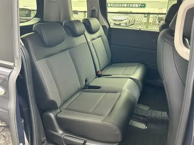 ホンダ フリード ハイブリット e:HEV クロスター 千葉県 2024(令6)年 1.6万km トワイライトミストブラックパール 福祉車両　リアスロープ車/純正9インチナビ/AM/FM/BT/フルセグ/Apple CarPlay/Android Auto/バックカメラ/両側パワースライドドア/衝突軽減システム/クリアランスソナー/アクティブクルーズコントロール/ブラインドスポットインフォメーション/踏み間違い衝突軽減システム/車線逸脱防止機能/ルーフレール/オートリトラミラー/オートブレーキホールド/電子サイドブレーキ/前席シートヒーター/リアクーラー/LEDヘッドライト/LEDフォグランプ/ETC