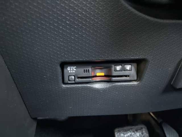 ダイハツ タント カスタム RS スタイルセレクション 道東・釧路十勝 2022(令4)年 4.8万km ブラックマイカメタリック 4WD/運転席ロングスライド/両側パワースライドドア/衝突回避支援ブレーキ/車両安定制御システム/夜間歩行者検知機能/車線逸脱抑制制御機能/車線逸脱警報機能/路側逸脱警報機能/ふらつき警報/レーンキープアシスト/トラクションコントロールシステム/コーナーセンサー/全車速追従機能付きアダプティブ追従型クルーズコントロール/テレビキャンセラー/シートヒーター/パワーモード/ドライブレコーダー/エンジンスターター/ETC