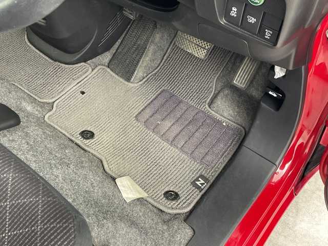 ホンダ Ｎ ＯＮＥ プレミアム ツアラー SSパッケージ 群馬県 2015(平27)年 3.8万km ミラノレッド 純正ナビ　バックカメラ　ＥＴＣ　シートヒーター　クルーズコントロール　パドルシフト　純正アルミホイール　ＬＥＤヘッドライト　オートライト　衝突被害軽減ブレーキ　スマートキー　革巻きステアリング　禁煙車