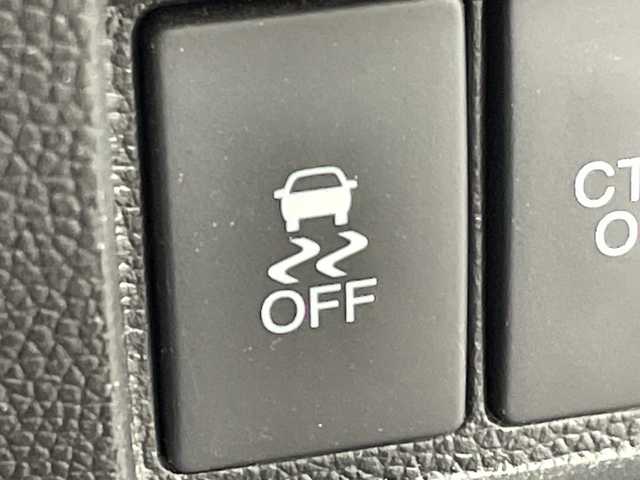 ホンダ Ｎ ＯＮＥ プレミアム ツアラー SSパッケージ 群馬県 2015(平27)年 3.8万km ミラノレッド 純正ナビ　バックカメラ　ＥＴＣ　シートヒーター　クルーズコントロール　パドルシフト　純正アルミホイール　ＬＥＤヘッドライト　オートライト　衝突被害軽減ブレーキ　スマートキー　革巻きステアリング　禁煙車