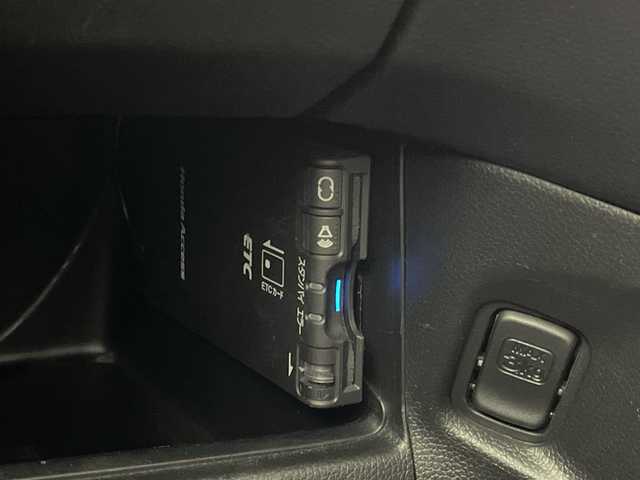 ホンダ Ｎ ＯＮＥ プレミアム ツアラー SSパッケージ 群馬県 2015(平27)年 3.8万km ミラノレッド 純正ナビ　バックカメラ　ＥＴＣ　シートヒーター　クルーズコントロール　パドルシフト　純正アルミホイール　ＬＥＤヘッドライト　オートライト　衝突被害軽減ブレーキ　スマートキー　革巻きステアリング　禁煙車