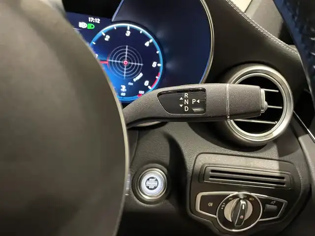 メルセデス・ベンツ ＧＬＣ２２０