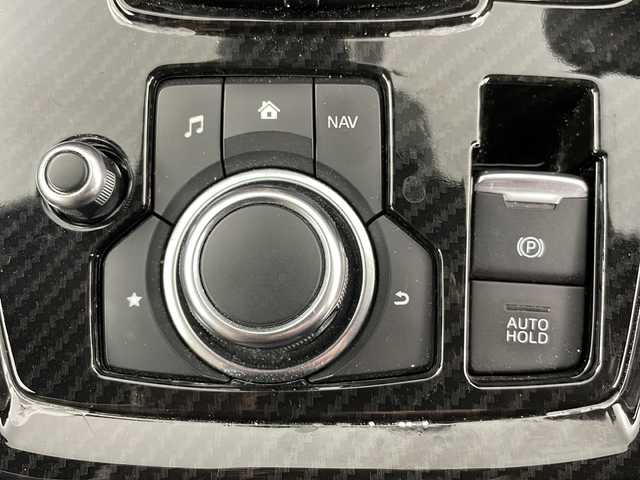 マツダ ＣＸ－８ XD 道央・札幌 2018(平30)年 8.9万km ジェットブラックマイカ ・４WD/・純正ナビ/・Bluetooth/・フルセグTV/・AppleCarPlay/・androidauto/・バックカメラ/・サイドカメラ/・クルーズコントロール/・パーキングセンサー/・アドバンスドスマートシティブレーキサポート/・ブラインドスポットモニタリング/・車線逸脱警報システム/・ツインターボ/・LEDヘッドランプ/・オートライト/・デュアルオートエアコン/・本革巻きステアリング/・ステアリングスイッチ/・ハンドルカバー付/・シートカバー付/・社外19インチアルミホイール/・アドバンストキー/・プッシュボタンスタート/・禁煙車