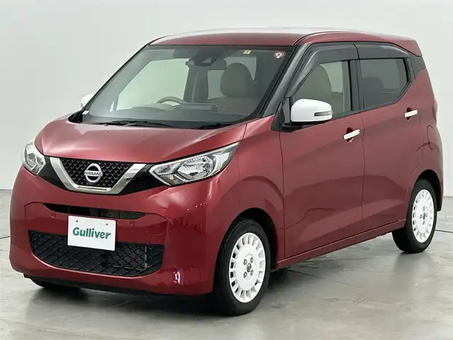 日産 デイズ ボレロ 福岡県 2019(令1)年 1.6万km スパークリングレッドM 純正９型ナビ（フルセグＴＶ）　/アラウンドビューモニター　/ＥＴＣ　/ドラレコ　/コーナーセンサー　/エマージェンシーブレーキ　/レーンキープ　/アイドリングストップ　/セーフティシールドスイッチ　/純正１４インチＡＷ