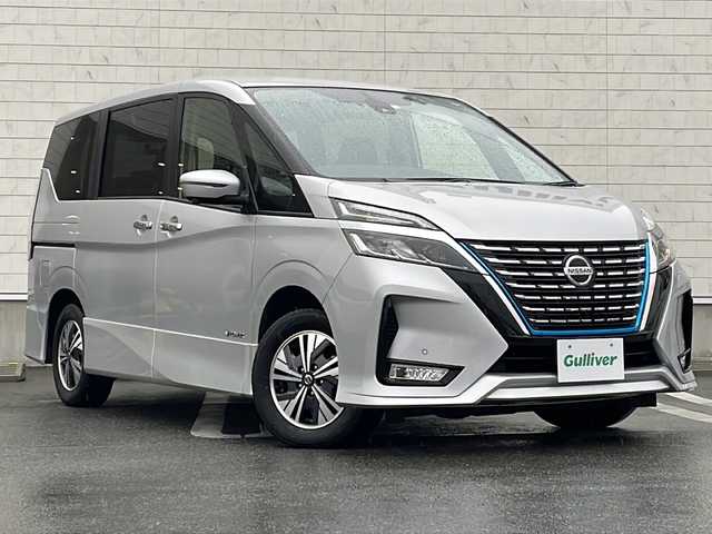 日産 セレナ e－パワー ハイウェイスター V 山形県 2020(令2)年 7.1万km ブリリアントシルバー 禁煙車/セーフティシールド/エマージェンシーブレーキ/レーンディパーチャーウォーニング/ブラインドスポットモニター/アラウンドビューモニター/クルーズコントロール/純正ナビ(CD.DVD.BT)/フルセグ/ハンズフリー両側パワースライドドア/ドライブレコーダー/ETC/プッシュスタート/スマートキーｘ２/LEDヘッドライト