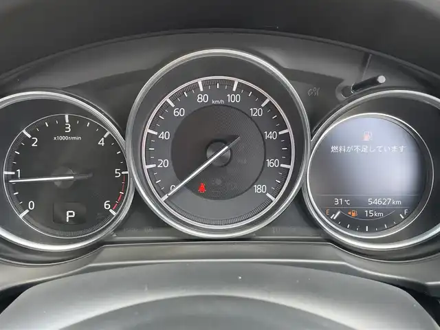 マツダ ＣＸ－５ XD 佐賀県 2017(平29)年 5.5万km ソウルレッドクリスタルM 純正メーカーオプションナビ/・AM/FM/BT/CD/DVD/フルセグ/・バックカメラ/・サイドビューカメラ/パワーバックドア/黒本革シート/・シートヒーター「全席」/・パワーシート「運転席/助手席」/電動パーキングブレーキ/・オートホールド機能/ヘッドアップディスプレイ/フロアMTモード付/LEDヘッドライト/・オートマチックハイビーム/メーカーOP防眩サイドミラー/ビルトインETC/前方ドライブレコーダー/USB入力端子/スマートキー/フォグランプ/純正17インチアルミホイール/純正フロアマット/純正ドアバイザー/スペアキー1本/i-ACTIVSENSE/・アドバンスト・スマートシティブレーキサポート（SCBS）/・スマート・ブレーキ・サポート（SBS）/・AT誤発進抑制制御（前進・後退時）/・リア・クロス・トラフィック・アラート（RCTA）/・レーン・キープ・アシスト・システム（LAS）/・車線逸脱警報システム（LDWS）/・ドライバー・アテンション・アラート（DAA）/・MRCC（マツダ・レーダー・クルーズ・コントロール）