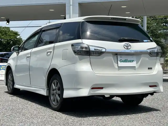 トヨタ ウィッシュ 1．8S 愛知県 2012(平24)年 13.4万km ホワイトパールクリスタルシャイン ワンオーナー/純正SDナビ/(FM/AM/CD/DVD/BT/DS/USB/VTR/ワンセグ)/バックカメラ/4WD/エンジンスターター/デジタルインナーミラー/パドルシフト/HIDヘッドライト/フォグランプ/純正AW15インチ/電動格納ミラー/アイドリングストップ/純正フロアマット/ETC/プッシュスタート/スマートキー・スペアキー１本/ステアリングリモコン/ABS/保証書