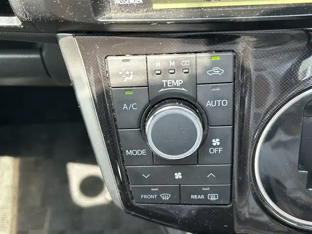 トヨタ ウィッシュ 1．8S 愛知県 2012(平24)年 13.4万km ホワイトパールクリスタルシャイン ワンオーナー/純正SDナビ/(FM/AM/CD/DVD/BT/DS/USB/VTR/ワンセグ)/バックカメラ/4WD/エンジンスターター/デジタルインナーミラー/パドルシフト/HIDヘッドライト/フォグランプ/純正AW15インチ/電動格納ミラー/アイドリングストップ/純正フロアマット/ETC/プッシュスタート/スマートキー・スペアキー１本/ステアリングリモコン/ABS/保証書