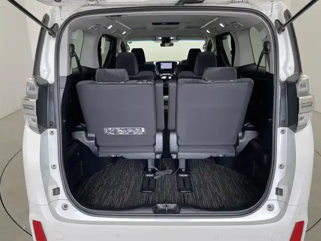 トヨタ ヴェルファイア Z Aエディション 埼玉県 2018(平30)年 5.6万km ホワイトパールクリスタルシャイン 純正９インチナビ　フリップダウンモニター　バックカメラ　両側パワースライドドア　ビルトインＥＴＣ２．０　　レーダークルーズコントロール　社外アルミ　ＣＤ　ＤＶＤ　Ｂｌｕｅｔｏｏｔｈ　地デジフルセグＴＶ