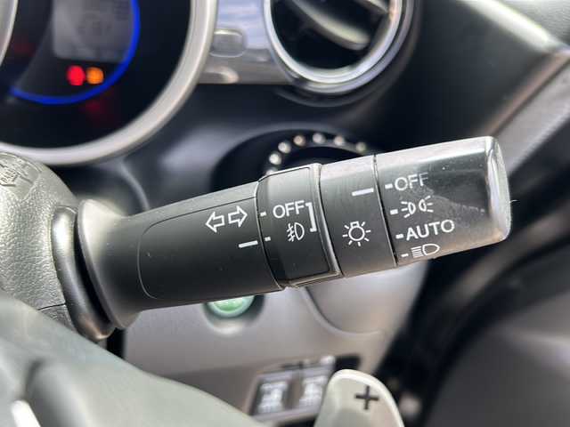 ホンダ Ｎ ＢＯＸ カスタム G ターボ Lパッケージ 石川県 2015(平27)年 8.1万km スマートブラック 4WD / ターボ/純正8インチナビゲーション/（型番：VXM-155VFEi）/【CD/DVD/SD/BT/TV】/バックカメラ/フリップダウンモニター/クルーズコントロール/本革巻ステアリング/パドルシフト/ステアリングスイッチ/両側パワースライドドア/前席シートヒーター/シートバックテーブル/リアドアサンシェード/リアドアイージークローザー/ドアバイザー/オートリトラミラー/HIDオートライト/VSA（ABS＋TCS＋横すべり抑制）/プッシュスタート/アイドリングストップ