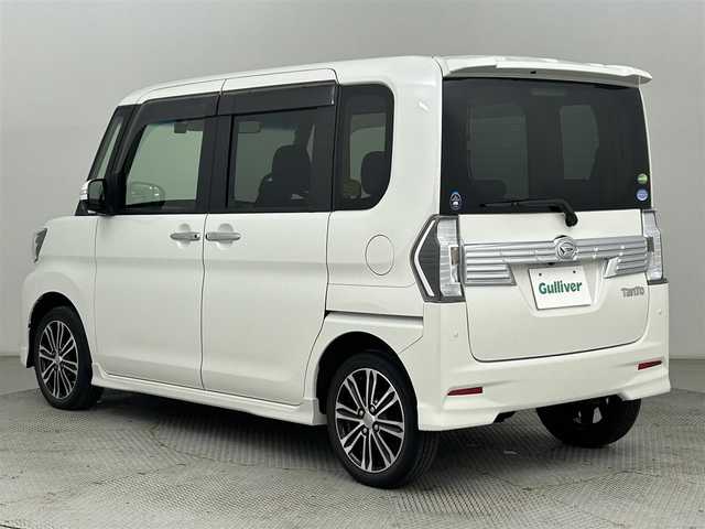 ダイハツ タント カスタム RS トップED SAⅡ 道央・札幌 2016(平28)年 3.5万km パールホワイトⅢ ・4WD/・社外メモリナビ/　BT/CD/DVD/USB/SD/AUX/フルセグ/・社外前後ドライブレコーダー/・バックカメラ/・衝突軽減ブレーキ/・横滑り防止/・アイドリングストップ/・両側パワースライドドア/・ハーフレザーシート/・プッシュスタート/・スマートキー/・純正エンジンスターター/・LEDヘッドライト/・オートライト/・純正フロアマット/・純正15インチAW/・社外スタッドレス積込（155/65/R14）