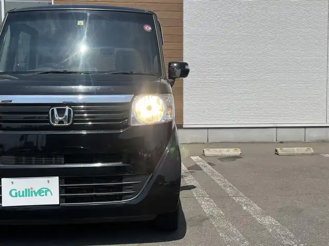 ホンダ Ｎ ＢＯＸ G Lパッケージ 秋田県 2014(平26)年 7.4万km スマートブラック 純正オーディオ（AM/FM/CD）/４WD/スマートキー/片側パワスラ/アイドリングストップ/プッシュスタート/純正フロアマット/純正ドアバイザー/ステアリングスイッチ/オートエアコン/パワーステアリング/パワーウィンドウ/レベライザー/フルフラットシート/チップアップシート/電動格納ウィンカーミラー/取扱説明書