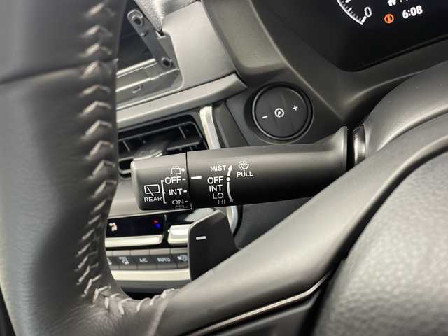 ホンダ ＷＲ－Ｖ Z+ 栃木県 2024(令6)年 0.1万km メテオロイドグレーメタリック ホンダセンシング/・レーンアシスト/・衝突軽減ブレーキ/・踏み間違い衝突軽減/・クリアランスソナー/・標識認識機能/・先行車発進お知らせ/・オートマチックハイビーム/ステアリングスイッチ/パドルシフト/フォグランプ/LEDヘッドライト/オートエアコン/電動格納ミラー/プッシュスタート/スマートキー/純正フロアマット/純正17インチアルミホイール