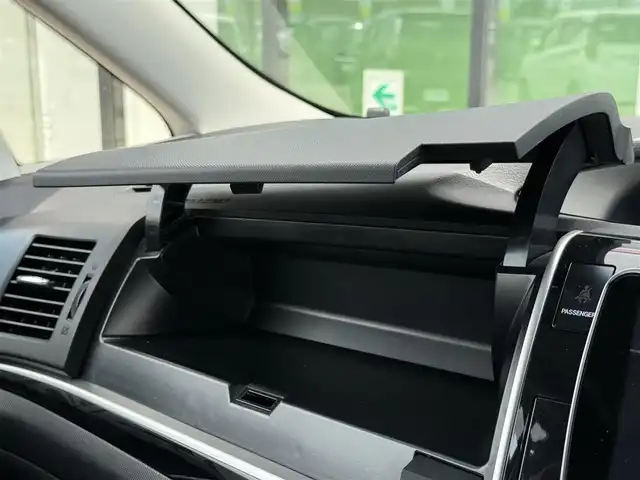 トヨタ エスティマ ハイブリッド アエラス プレミアムエディション 道南・函館 2013(平25)年 11.8万km ブラック 4WD/社外ナビ/フルセグＴＶ/バックカメラ/両側パワースライドドア/エンジンスターター/クルーズコントロール/寒冷地仕様/オートライト/キセノンヘッドライト/パワーシート/オットマン/ハーフレザーシート/スマートキー×2/禁煙車