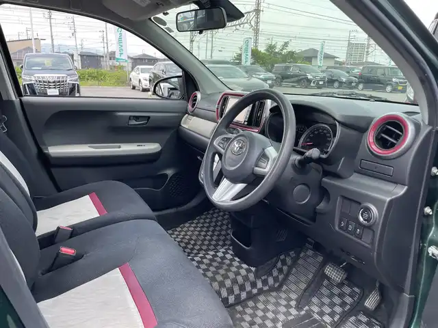 トヨタ パッソ モーダ　S 滋賀県 2016(平28)年 5.7万km ダークエメラルドマイカ 禁煙車/ＥＣＬＩＰＳＥナビ/【Bluetooth/フルセグTV/CD/USB】/バックカメラ/ビルトインＥＴＣ/スマートアシスト２/・衝突回避支援ブレーキ機能/・衝突警報機能/・車線逸脱警報機能/・誤発進抑制制御機能/・先行車発進お知らせ機能/ＬＥＤライト/スマートキー/アイドリングストップ/オートエアコン