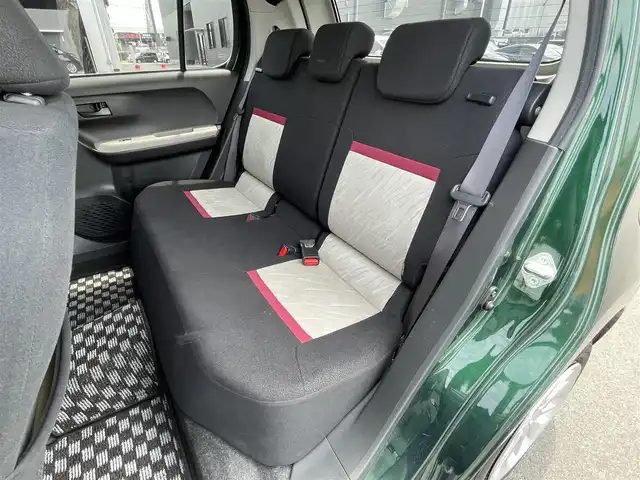 トヨタ パッソ モーダ　S 滋賀県 2016(平28)年 5.7万km ダークエメラルドマイカ 禁煙車/ＥＣＬＩＰＳＥナビ/【Bluetooth/フルセグTV/CD/USB】/バックカメラ/ビルトインＥＴＣ/スマートアシスト２/・衝突回避支援ブレーキ機能/・衝突警報機能/・車線逸脱警報機能/・誤発進抑制制御機能/・先行車発進お知らせ機能/ＬＥＤライト/スマートキー/アイドリングストップ/オートエアコン