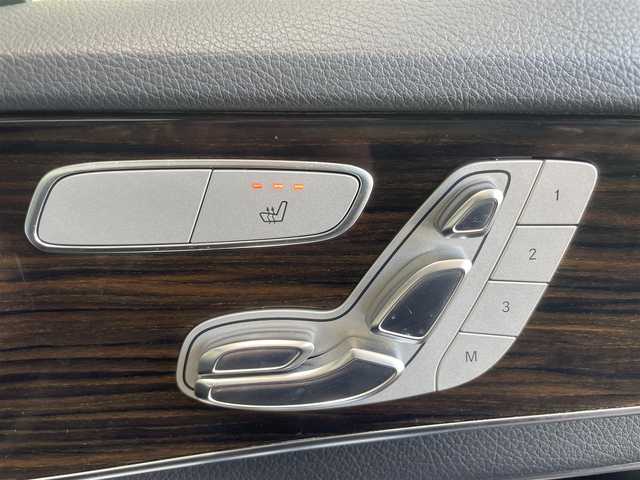 メルセデス・ベンツ Ｃ２２０ｄ ワゴン アバンギャルド 静岡県 2016(平28)年 3.8万km オブシディアンブラック レーダーセーフティパッケージ/・ディストロニックプラス/・レーンキーピングアシスト/・ブラインドスポットアシスト/・ブレーキアシスト/・リアCPA/純正HDDナビ/（CD/DVD/Bluetooth/USB）/前席メモリ機能付きパワーシート/前席シートヒーター/LEDヘッドライト/パワーバックドア/ハーフレザーシート/キーレスゴー/ETC2.0