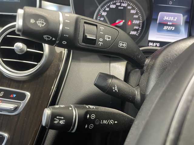 メルセデス・ベンツ Ｃ２２０ｄ ワゴン アバンギャルド 静岡県 2016(平28)年 3.8万km オブシディアンブラック レーダーセーフティパッケージ/・ディストロニックプラス/・レーンキーピングアシスト/・ブラインドスポットアシスト/・ブレーキアシスト/・リアCPA/純正HDDナビ/（CD/DVD/Bluetooth/USB）/前席メモリ機能付きパワーシート/前席シートヒーター/LEDヘッドライト/パワーバックドア/ハーフレザーシート/キーレスゴー/ETC2.0
