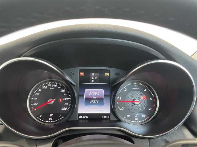 メルセデス・ベンツ Ｃ２２０ｄ ワゴン アバンギャルド 静岡県 2016(平28)年 3.8万km オブシディアンブラック レーダーセーフティパッケージ/・ディストロニックプラス/・レーンキーピングアシスト/・ブラインドスポットアシスト/・ブレーキアシスト/・リアCPA/純正HDDナビ/（CD/DVD/Bluetooth/USB）/前席メモリ機能付きパワーシート/前席シートヒーター/LEDヘッドライト/パワーバックドア/ハーフレザーシート/キーレスゴー/ETC2.0