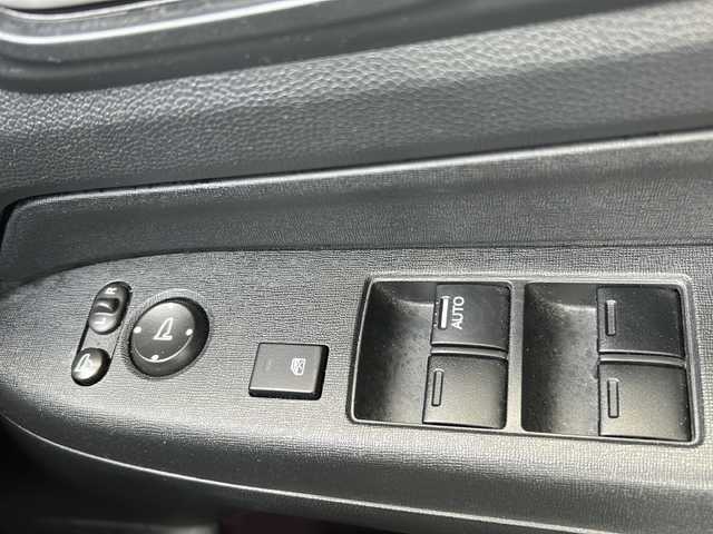 ホンダ Ｎ ＷＧＮ カスタム G 千葉県 2015(平27)年 4.7万km ホライゾンターコイズパール ナビＶＸＭ－１７４ＣＳｉ　ＴＶ　ＥＴＣ　１４インチＡＷ　スマートキー　プッシュスタート　キセノンライト　フォグライト　オートライト　リアスポイラー　バイザー