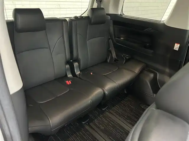 トヨタ アルファード S Cパッケージ 福岡県 2019(令1)年 5.3万km ホワイトパールクリスタルシャイン 純正10型メモリナビ(フルセグTV/CD/DVD/BT)バックモニター後席モニター二眼LEDヘッドライトトヨタセーフティーコーナーセンサー電動リアゲート両側パワスラレーダークルコンドラレコETCシートヒーターエアシート純正フロアマット純正18インチアルミホイールプッシュスタートスマートキー