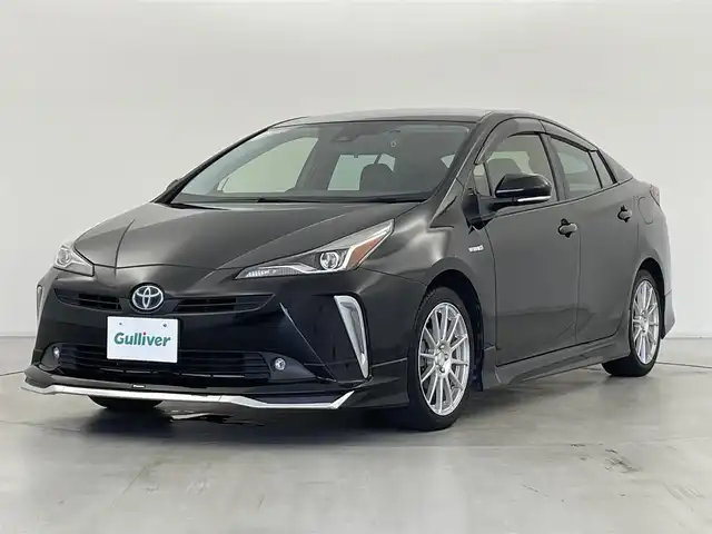 トヨタ プリウス Sツーリングセレクション 群馬県 2020(令2)年 4.2万km アティチュードブラックマイカ ナビレディセット/・バックカメラ/・ステアリングスイッチ(音声認識/ハンズフリー通話)/＝＝＝＝＝/モデリスタエアロ(フロント/サイド/リアアンダー)/ALPINE9インチナビ/・AM/FM/CD/DVD/SD/USB/Bluetooth/フルセグTV/トヨタセーフティセンス/・プリクラッシュセーフティシステム/・レーンディパーチャーアラート/・オートマチックハイビーム/・レーダークルーズコントロール(全車速追従機能付)/合成皮革シート/前席快適温熱シート/前方ドライブレコーダー(DRV-353C)/ENKEI 17インチアルミホイール