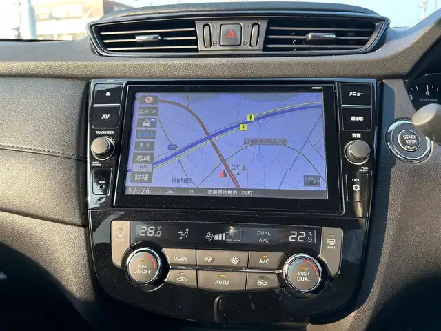日産 エクストレイル 20Xi 徳島県 2020(令2)年 1.8万km ダイヤモンドブラック 純正9型ナビ　MM320D-L/　AM/FM/BT/iPod/SD/フルセグ/                      USB/DISC/Music Stocker/バックカメラ/全方位カメラ/ドライブレコーダーDH5-D/ビルトインETC/追従式クルーズコントロール/デジタルインナーミラー/パワーアックドア/純正18インチアルミホイール/全席シートヒーター/全席エアーシート/ワンオーナー/プロパイロット/ハーフレザーシート/LEDヘッドライト/純正フロアマット