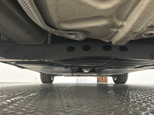 フォルクスワーゲン ポロ TSIハイライン 新潟県 2018(平30)年 2.4万km ホワイトシルバーメタリック オールイン・セーフティ/.アダプティブクルーズコントロール/.リヤビューカメラ/.フロントアシスト/.駐車支援システム/.プリクラッシュブレーキシステム/.パークディスタンスコントロール/.ESC/ABS/純正インフォテイメントシステム/“Composition Media”/.CD/AM/FM/BT/TV/.ナビゲーションシステム/イモビライザー/ETC2.0/ドライブレコーダー/LEDヘッドライト