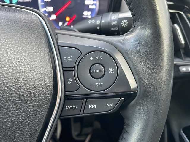 トヨタ クラウン ハイブリッド S Four エレガンススタイル 青森県 2020(令2)年 8.1万km ホワイトパールクリスタルシャイン 4WD/純正SDナビ・フルセグTV/CD・DVD・Bluetooth・SD・USB/OPパノラミックビューモニター/合皮コンビシート/前席パワーシート・ヒーター/ステアリングヒーター/OPセーフティパッケージプラス/インテリジェントパーキングアシスト2/リアカメラディテクション/パーキングサポートブレーキ/セーフティセンス/プリクラッシュセーフティ/レーダークルーズコントロール/レーントレーシングアシスト/オートマチックハイビーム/ブラインドスポットモニター/クリアランスソナー/前後ドライブレコーダー/スマートキー一体式純正エンジンスターター/パドルシフト/AC100V1500W/純正ビルトインETC/LEDヘッドランプ/フォグランプ/純正18インチアルミ