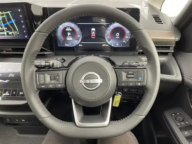 日産 セレナ e－パワー ハイウェイスター V 大分県 2025(令7)年 0.1千km プリズムホワイト アドバンスドドライブアシストディスプレイ/（12.3インチカラーディスプレイ）/NissanConnectナビゲーションシステム/アラウンドビューモニター/インテリジェント ルームミラー/両側パワースライドドア/ヘッドランプ オートレベライザー+アダプティブLEDヘッドライトアダプティブLEDヘッドライトシステム/統合型インターフェースディスプレイ/ワイヤレス充電器/6スピーカー/ETC2.0ユニット（ビルトインタイプ）/プロパイロット（ナビリンク機能付）/前後コーナーセンサー/16インチアルミホイール/USB端子