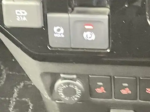 トヨタ ルーミー カスタムG－T 千葉県 2022(令4)年 3.9万km パールホワイトⅢ 禁煙車/スマートアシスト/・先行車発進システム/・車線逸脱警報システム/・レーダークルーズコントロール/・クリアランスソナー/両側電動ドア/純正9インチメモリナビ/・型番：NSZT-Y68T/・CD/DVD/Bluetooth/フルセグTV/・ビルトインETC2.0/・全方位カメラ/革巻きステアリング/・ステアリングスイッチ/DNシートヒーター/電子パーキング/・ブレーキホールド/純正15インチAW/オートライト/・LEDヘッドライト/・LEDフォグランプ