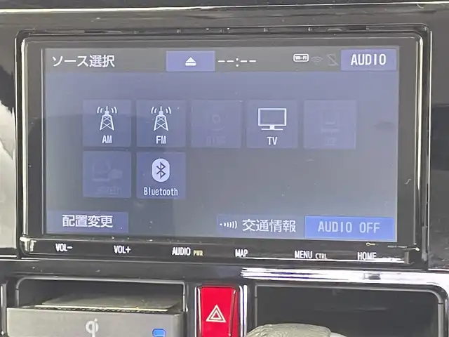 トヨタ ルーミー カスタムG－T 千葉県 2022(令4)年 3.9万km パールホワイトⅢ 禁煙車/スマートアシスト/・先行車発進システム/・車線逸脱警報システム/・レーダークルーズコントロール/・クリアランスソナー/両側電動ドア/純正9インチメモリナビ/・型番：NSZT-Y68T/・CD/DVD/Bluetooth/フルセグTV/・ビルトインETC2.0/・全方位カメラ/革巻きステアリング/・ステアリングスイッチ/DNシートヒーター/電子パーキング/・ブレーキホールド/純正15インチAW/オートライト/・LEDヘッドライト/・LEDフォグランプ