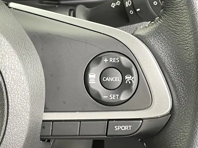 トヨタ ルーミー カスタムG－T 千葉県 2022(令4)年 3.9万km パールホワイトⅢ 禁煙車/スマートアシスト/・先行車発進システム/・車線逸脱警報システム/・レーダークルーズコントロール/・クリアランスソナー/両側電動ドア/純正9インチメモリナビ/・型番：NSZT-Y68T/・CD/DVD/Bluetooth/フルセグTV/・ビルトインETC2.0/・全方位カメラ/革巻きステアリング/・ステアリングスイッチ/DNシートヒーター/電子パーキング/・ブレーキホールド/純正15インチAW/オートライト/・LEDヘッドライト/・LEDフォグランプ