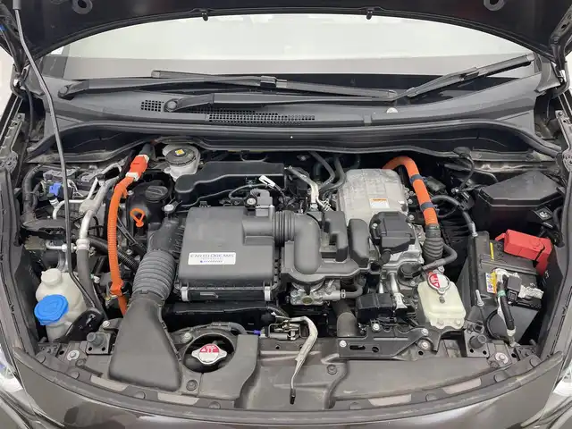 ホンダ フィット e:HEVホーム 滋賀県 2020(令2)年 7万km プレミアムグラマラスブロンズP 純正9インチナビ/【Bluetooth/CD/DVD/フルセグTV/USB】/ハーフレザーシート/ホンダセンシング/・衝突軽減ブレーキ/・誤発進抑制機能/・後方誤発進抑制機能/・近距離衝突軽減ブレーキ/・歩行者事故低減ステアリング/・路外逸脱抑制機能/・渋滞追従機能付アダプティブクルーズコントロール/・車線維持支援システム/・先行車発進お知らせ機能/・標識認識機能/・オートハイビーム/バックカメラ/クリアランスソナー/LEDヘッドライト/ビルトインETC/前方ドライブレコーダー/電動パーキングブレーキ/オートブレーキホールド/純正フロアマット/ドアバイザー/プッシュスタート/スマートキー/ステアリングリモコン