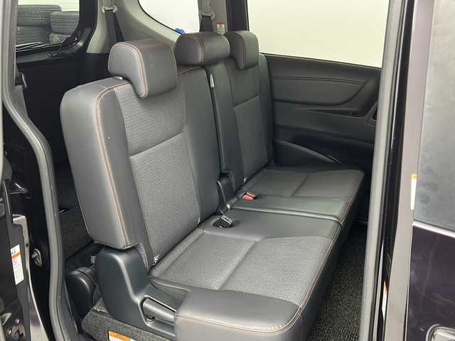 トヨタ シエンタ ハイブリッド G クエロ 宮城県 2018(平30)年 5万km クールボルドーガラスフレーク 純正ナビ/フルセグ／Ｂｌｕｅｔｏｏｔｈ/バックカメラ/両側パワースライドドア/ドライブレコーダー/レーンディパーチャーアラート/プリクラッシュセーフティ/ビルトインＥＴＣ/ハーフレザーシート