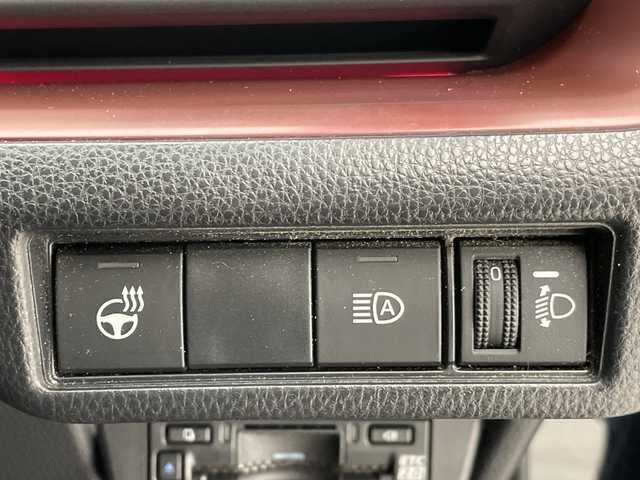 トヨタ プリウス Z 愛知県 2024(令6)年 3.6万km アティチュードブラックマイカ トヨタセーフティセンス/純正12.3型ディスプレイオーディオナビ/サンルーフ/全方位カメラ/シートヒーター/エアシート/フルセグ/レーダークルーズコントロール/Bluetooth/バックカメラ/電動リアゲート/パワーシート/コーナーセンサー/純正アルミホイール/ETC2.0/ブラインドスポットモニター/LEDヘッドライト/ステアリングヒーター/インテリジェントミラー/オートマチックハイビーム/ワイヤレス充電機/ステアリングヒーター/スマートキー/プッシュスタート