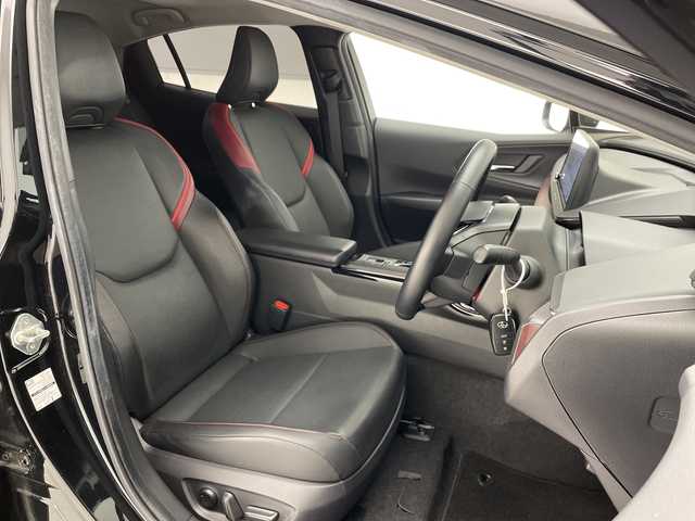 トヨタ プリウス Z 愛知県 2024(令6)年 3.6万km アティチュードブラックマイカ トヨタセーフティセンス/純正12.3型ディスプレイオーディオナビ/サンルーフ/全方位カメラ/シートヒーター/エアシート/フルセグ/レーダークルーズコントロール/Bluetooth/バックカメラ/電動リアゲート/パワーシート/コーナーセンサー/純正アルミホイール/ETC2.0/ブラインドスポットモニター/LEDヘッドライト/ステアリングヒーター/インテリジェントミラー/オートマチックハイビーム/ワイヤレス充電機/ステアリングヒーター/スマートキー/プッシュスタート