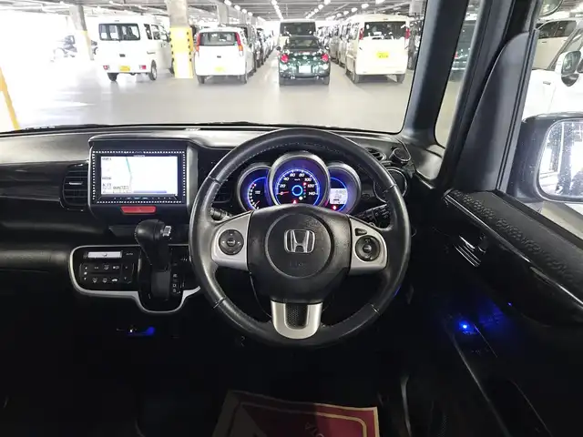 ホンダ Ｎ ＢＯＸ G ターボパッケージ 宮崎県 2013(平25)年 5万km クリスタルブラックパール 〇ターボ/〇社外ナビ/〇フルセグTV/〇バックカメラ/〇フリップダウンモニター/〇両側パワースライドドア/〇ETC/〇キノセンヘッドランプ/〇オートライト/〇クルーズコントロール/〇電動格納ミラー/〇革巻きステアリング/〇パドルシフト/〇オートエアコン/〇純正15インチアルミ/〇プッシュエンジンスタート/スマートキー/〇禁煙車