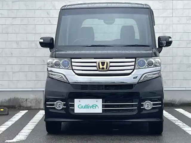 ホンダ Ｎ ＢＯＸ G ターボパッケージ 宮崎県 2013(平25)年 5万km クリスタルブラックパール 〇ターボ/〇社外ナビ/〇フルセグTV/〇バックカメラ/〇フリップダウンモニター/〇両側パワースライドドア/〇ETC/〇キノセンヘッドランプ/〇オートライト/〇クルーズコントロール/〇電動格納ミラー/〇革巻きステアリング/〇パドルシフト/〇オートエアコン/〇純正15インチアルミ/〇プッシュエンジンスタート/スマートキー/〇禁煙車/〇盗難防止装置/〇エアバックW