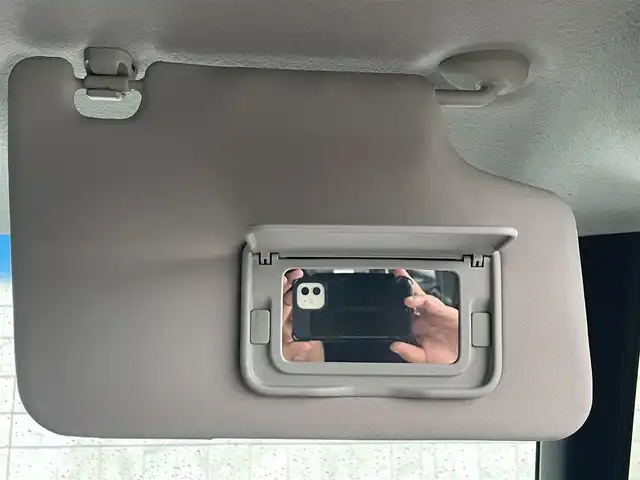 ホンダ Ｎ ＢＯＸ G ターボパッケージ 宮崎県 2013(平25)年 5万km クリスタルブラックパール 〇ターボ/〇社外ナビ/〇フルセグTV/〇バックカメラ/〇フリップダウンモニター/〇両側パワースライドドア/〇ETC/〇キノセンヘッドランプ/〇オートライト/〇クルーズコントロール/〇電動格納ミラー/〇革巻きステアリング/〇パドルシフト/〇オートエアコン/〇純正15インチアルミ/〇プッシュエンジンスタート/スマートキー/〇禁煙車/〇盗難防止装置/〇エアバックW