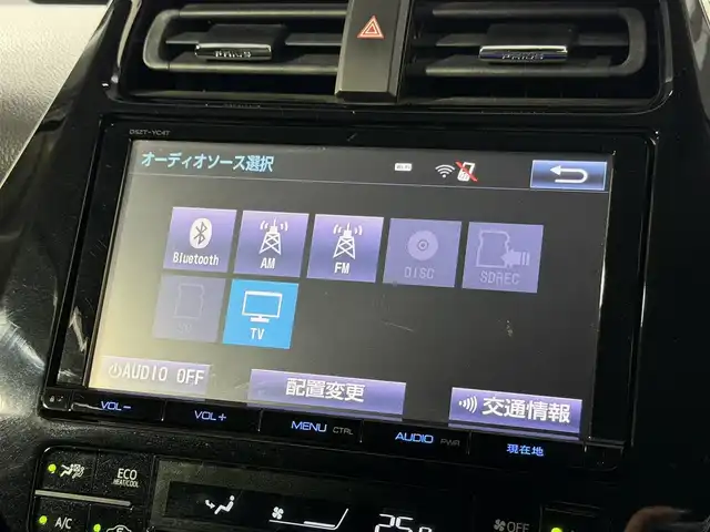 トヨタ プリウス S 大阪府 2016(平28)年 6.7万km ホワイトパールクリスタルシャイン エアロ weds18incAW 純正9incナビTV バックカメラ スマートキー プッシュスタート オートライト オートエアコン ドライブレコーダー ETC