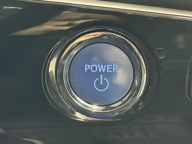 トヨタ プリウス S 大阪府 2016(平28)年 6.7万km ホワイトパールクリスタルシャイン エアロ weds18incAW 純正9incナビTV バックカメラ スマートキー プッシュスタート オートライト オートエアコン ドライブレコーダー ETC