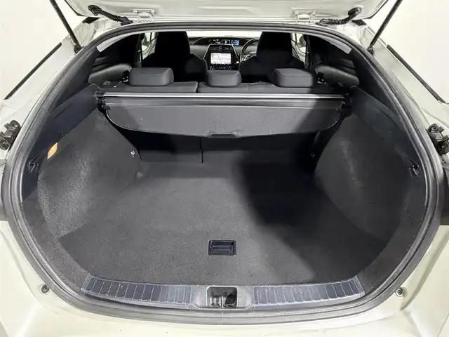 トヨタ プリウス S 大阪府 2016(平28)年 6.7万km ホワイトパールクリスタルシャイン エアロ weds18incAW 純正9incナビTV バックカメラ スマートキー プッシュスタート オートライト オートエアコン ドライブレコーダー ETC